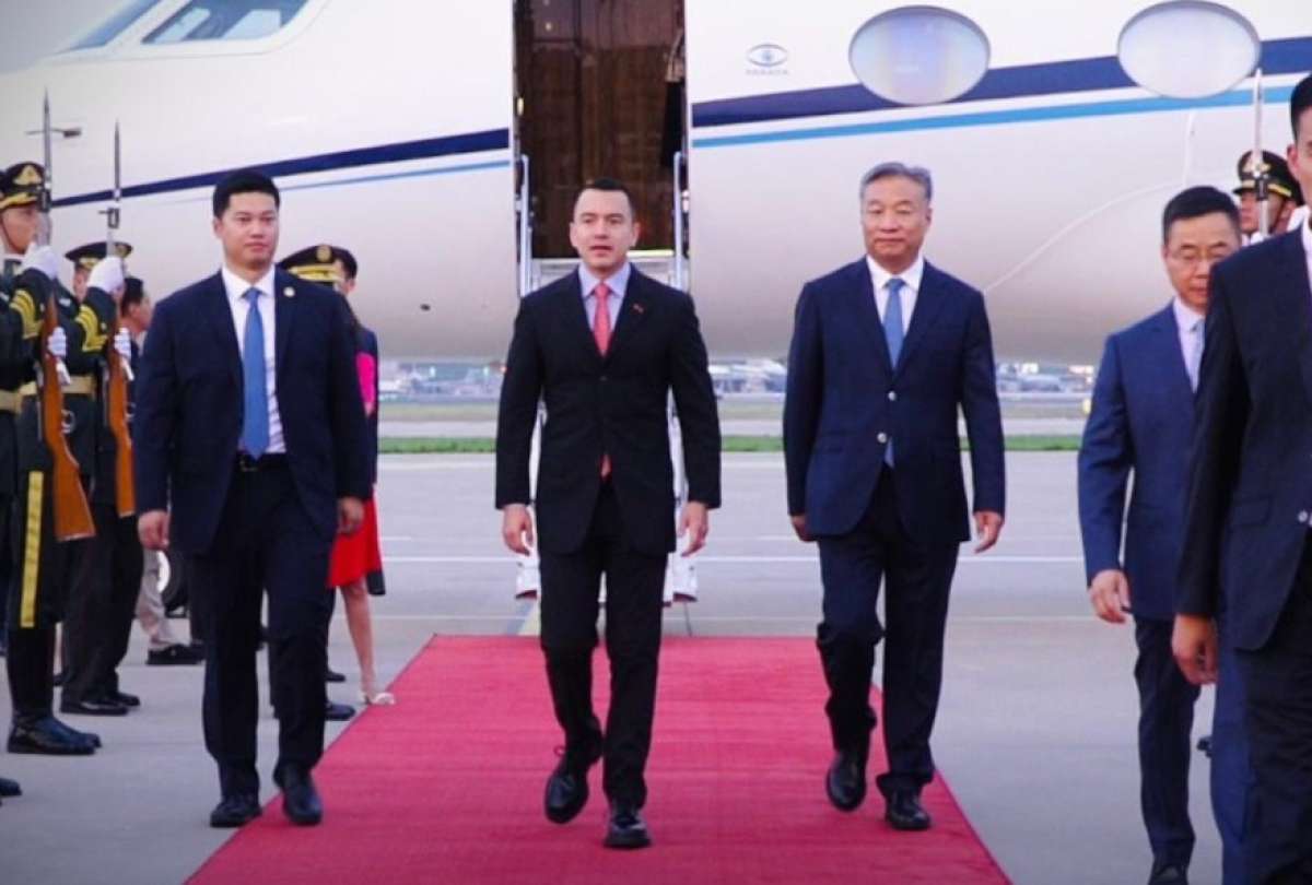 El presidente de Ecuador, Daniel Noboa y su comitiva llegaron a Beijing, China, para cumplir agenda en el gigante asiático.