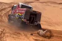 Piloto checo se retiró del Rally Dakar tras un fatal accidente