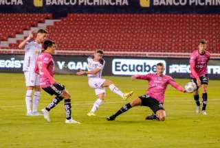 Juan Macías marcó el segundo gol de Liga de Quito, en el estadio Rodrigo Paz