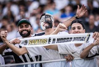 Santos venció a Gremio tras una confusa jugada que sorprendió a todos