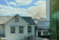 En El Panecillo se reporta un incendio forestal.