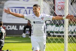 Álex Arce es el goleador de Liga de Quito