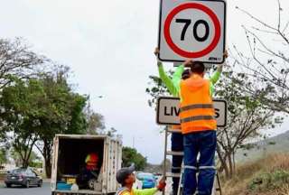 Entre el 14% y 24% de los conductores circulan a exceso de velocidad en la Vía a la Costa. 