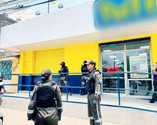 Se halló artefacto explosivo en supermercado en Durán 