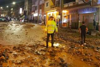 Intensas lluvias provocan desbordamiento de ríos y obligan a evacuar a cientos de personas en El Oro