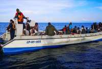 Al  menos 40 migrantes murieron y varios más resultaron heridos tras el incendio de una embarcación frente a la costa de Cabo Haitiano, en el norte de Haití. 