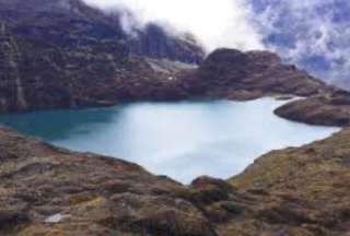 Cierran temporalmente el ingreso al volcán El Altar por condiciones climáticas 