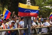 Las protestas en Venezuela, desencadenadas por la reelección de Nicolás Maduro, deja al menos dos muertos y 46 detenidos.