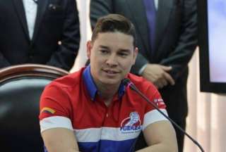 Josué Israel Negrete Ortiz, de la ciudad de Quito, se presentó con el seudónimo &quot;Echoes&quot;. 