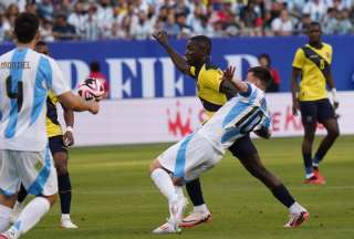 Lionel Messi ingresó en el segundo tiempo