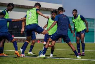 La selección se medirá con Brasil en los octavos de final