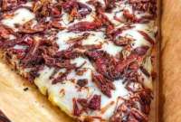 La pizza de chapulines gana seguidores en México