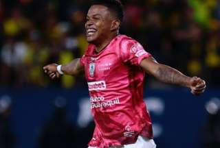 Alexander Bolaños fue suspendido