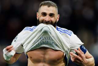 Karim Benzema guió al Real Madrid a la clasificación ante el Paris Saint Germain