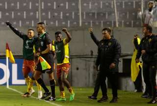 S.D Aucas derrotó a Emelec 2-1