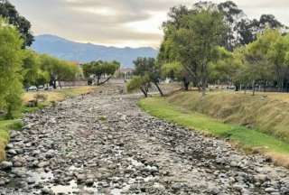 Los ríos en Cuenca vuelven a presentar bajos caudales. El último reporte de Etapa señala que el Tomebamba se encuentra en estiaje. 