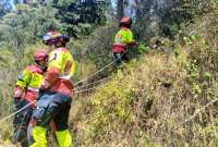 Un sistema de cuerdas permitió la extracción del accidentado. 