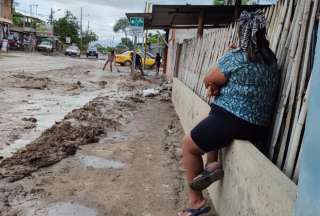 La Secretaría de Gestión de Riesgos coordina acciones junto a otras entidades para atender a los afectados y mitigar el impacto de las lluvias.