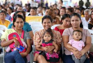 Ecuador coloca $ 1.000 en bonos soberanos