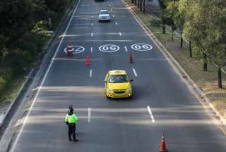 El control en la av. Simón Bolívar refleja una disminución en las infracciones por exceso de velocidad.