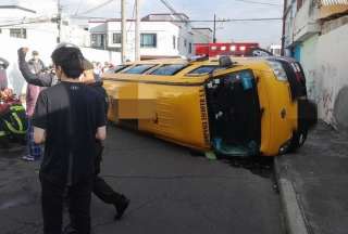 El accidente se registró en las calles Alberto Freile y Abelardo Montalvo. 