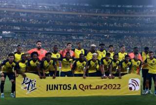 Los jugadores de la Tri animaron la fiesta en el Monumental