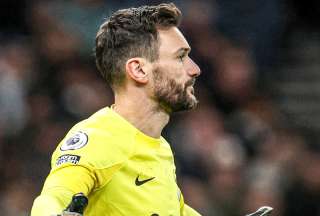 El blooper de Hugo Lloris por el que los usuarios de redes se burlan