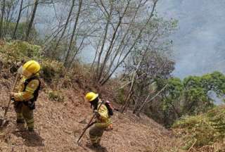 El incendio en Vilcabamba se encuentra controlado por las autoridades.