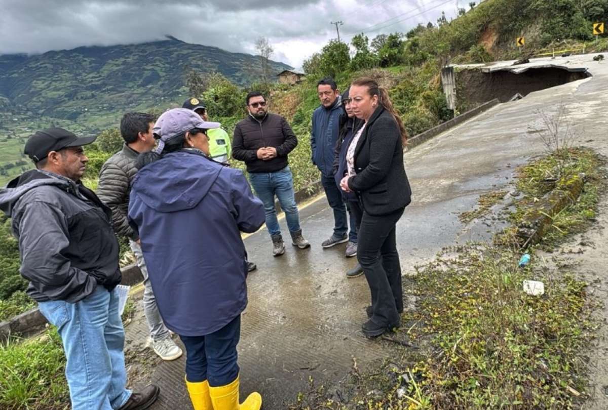 Gobierno activó COE Nacional y reforzó atención ante estragos por lluvias