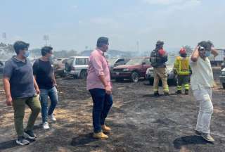 El incendio de Samanes afectó considerablemente a una bodega vehicular perteneciente a Inmobiliar. 