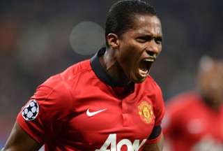 Antonio Valencia vivió los mejores momentos de su carrera profesional con el Manchester United. 