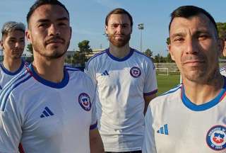 La nueva camiseta será utilizada en los partidos amistosos de la selección chilena.