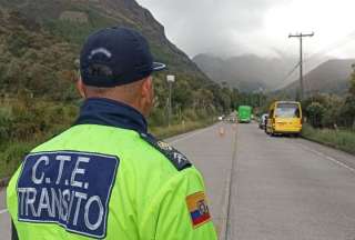 El director de la Comisión de Tránsito de Azuay, Hugo Gómez, señaló que los conductores deben exigir el uso de bodycams en los operativos de tránsito.