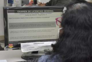 La ANT actualizó el banco de preguntas para el examen teórico que deberán rendir quienes quieran obtener su licencia de conducir.