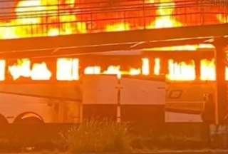 Un enfrentamiento entre aficionados de los equipos de fútbol Palmeiras y Cruzeiro deja un muerto y 12 heridos. 