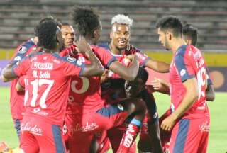 El Nacional ganó sin problemas al Nacional Potosí en la Copa Libertadores.