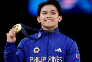 Las medallas doradas de Carlos Yulo han desatado un fenómeno en su natal Filipinas.