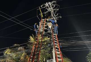 CNEL y Empresa Eléctrica Quito anunciaron cortes de energía por mantenimiento para este sábado 20 de julio.