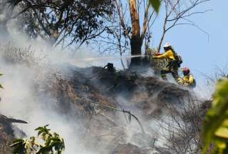 Según datos de la Secretaría Nacional de Gestión de Riesgos hay 17 incendios en el país.