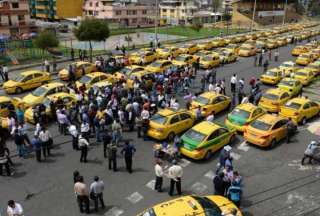 Municipio de Quito llega a acuerdos con el gremio de taxistas