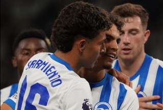 Sarmiento anotó el primer gol tras su regreso al Brighton