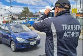 Los agentes de tránsito harán controles con normalidad por el pico y placa. 