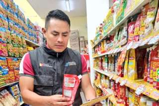 Arcsa realizó el fin de semana controles en supermercados, tiendas y restaurantes para identificar la presencia de plomo en otros productos en Ecuador.