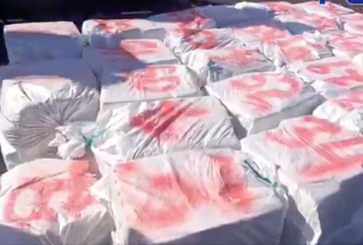 Un operativo antidrogas se realizó la mañana de este jueves 1 de mayo en Galápagos. Hay 31 detenidos y seis toneladas de droga incautadas.