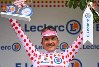 Richard Carapaz subirá al podio del Tour de Francia 2024 como el mejor escalador, tras asegurar el primer lugar en la clasificación de la Montaña en la etapa 20.