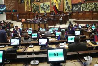 La Asamblea Nacional creará una comisión ocasional para tratar la reforma parcial a la constitución. 