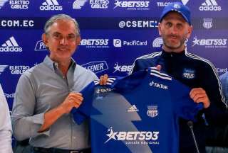 José Pileggi, presidente de Emelec, dijo que hará entre siete y diez fichajes.