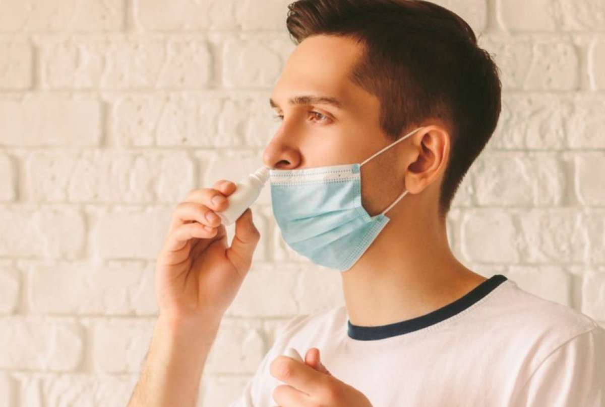 Spray nasal sería un complemento para proteger contra variantes del covid-19