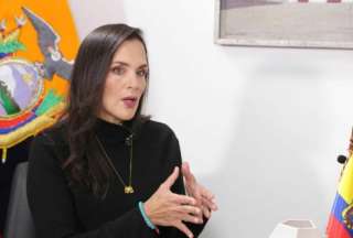 Inés Manzano aclara que aún no se ha firmado el contrato.