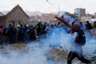 Una jornada de violentas protestas se vivió en la localidad de Puno, en el sureste de Perú. 